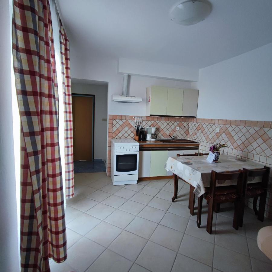 Apartmani Olivera 2 Supetarska Draga Eksteriør billede