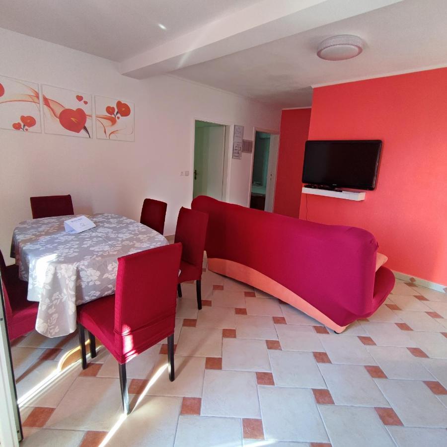 Apartmani Olivera 2 Supetarska Draga Eksteriør billede