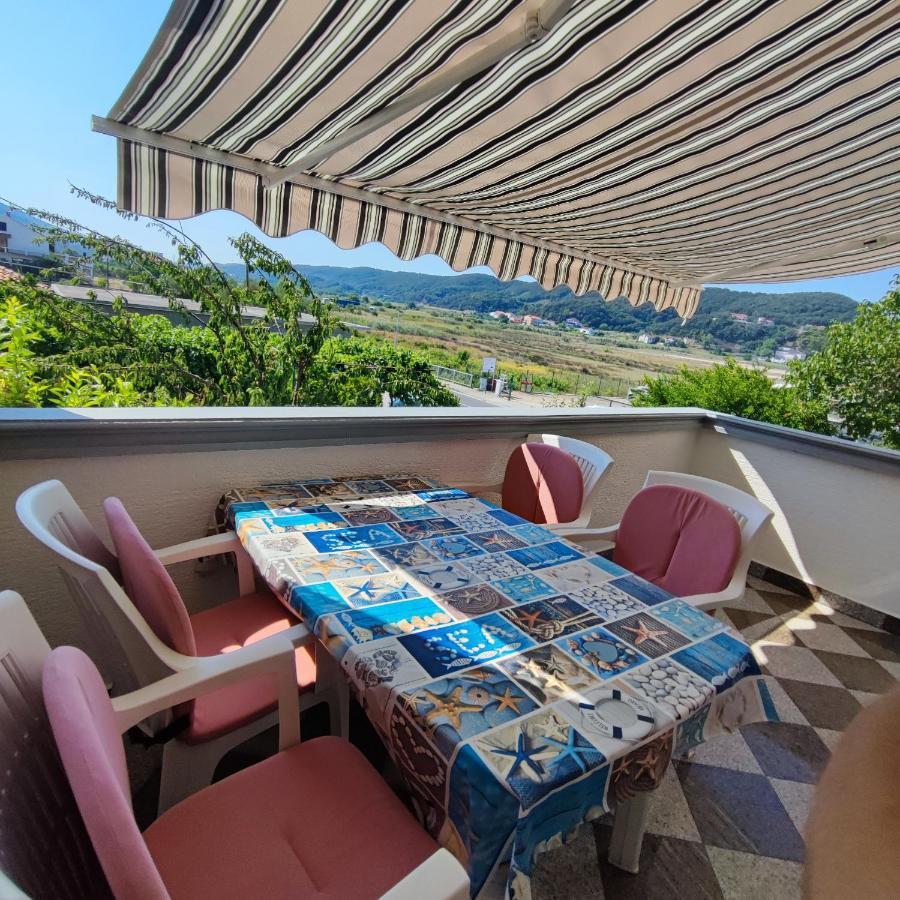 Apartmani Olivera 2 Supetarska Draga Eksteriør billede